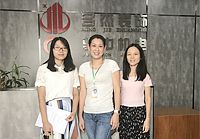 設計很獨特很有個性，設計師蜜桃无码在线视频態度也很好。
